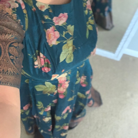 Long maxi dress . Pure Linen with cotton lining - Picture 5 of 6